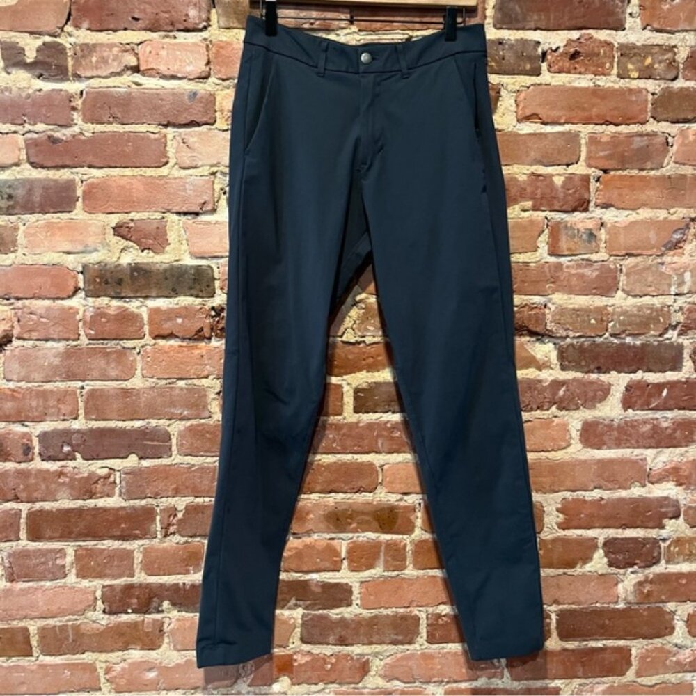 Lululemon Commission Pant Slim Melanite Size 30 M5439S Warpstreme 30” inseam